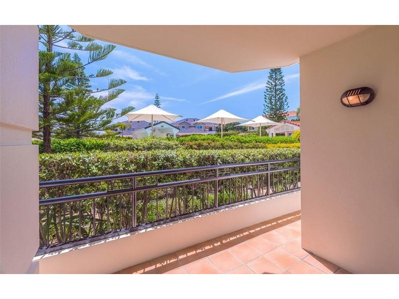 28/20 Pacific Parade, Yamba NSW 2464