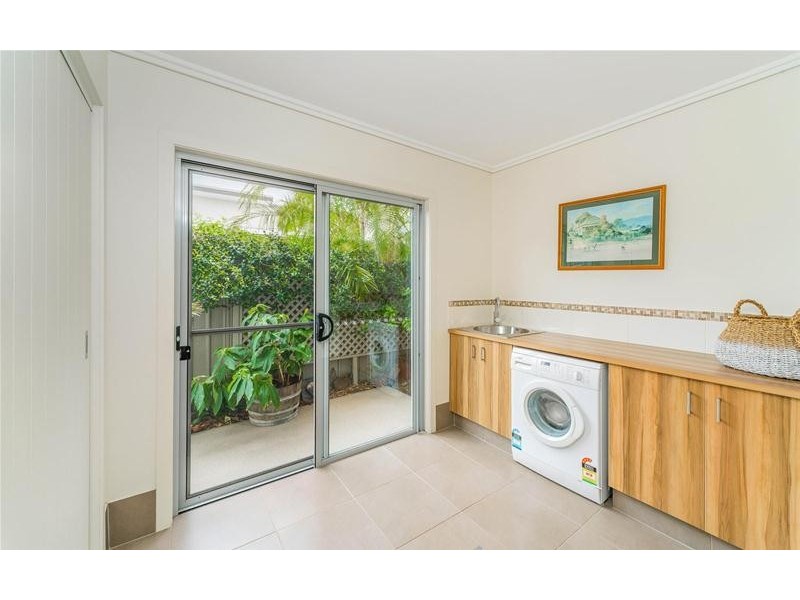 4 William Avenue, Yamba NSW 2464