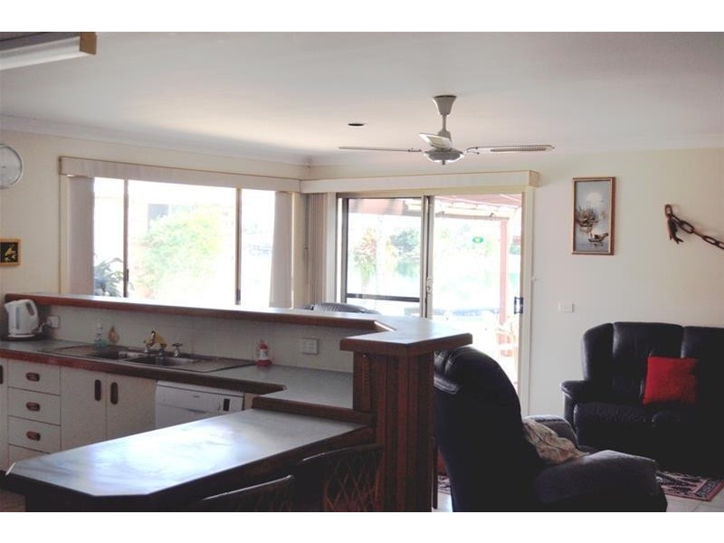 16 The Mainbrace, Yamba NSW 2464