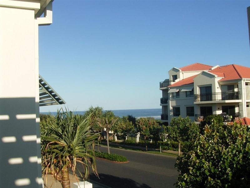 3/3 Beachside Way, Yamba NSW 2464