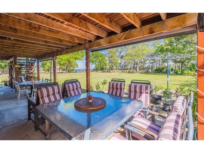 2 Yamba Street, Palmers Island NSW 2463