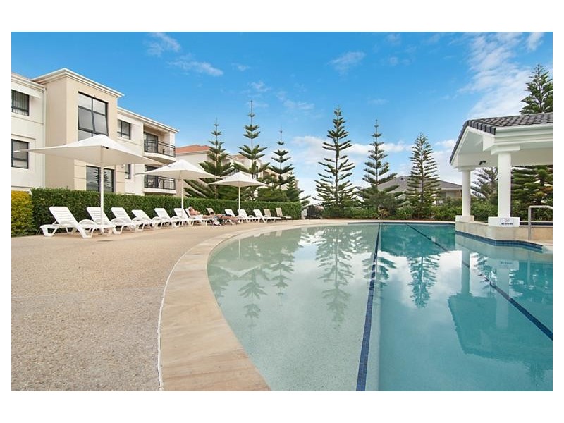 48/20 Pacific Parade, Yamba NSW 2464