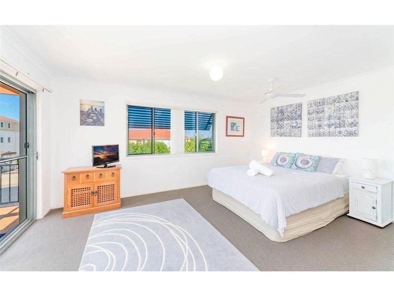 Breakers 2 Block 3/1 Pacific Parade, Yamba NSW 2464