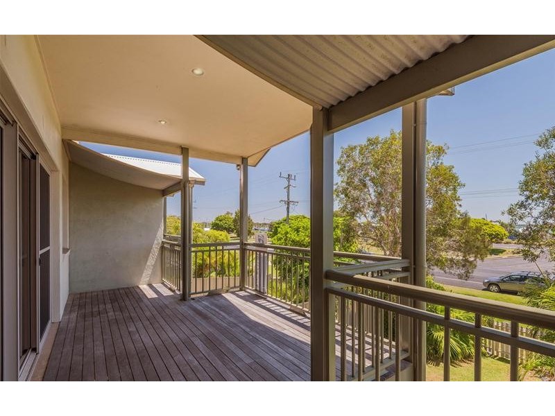 2/16 Yamba Road, Yamba NSW 2464