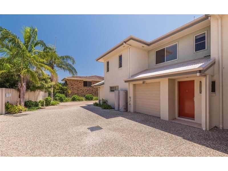 2/16 Yamba Road, Yamba NSW 2464