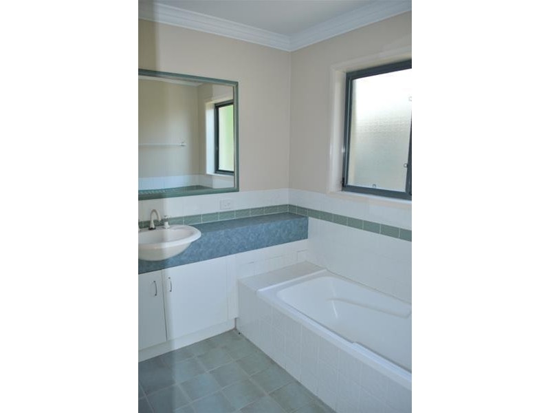 6/4-8  Beachside Way, Yamba NSW 2464