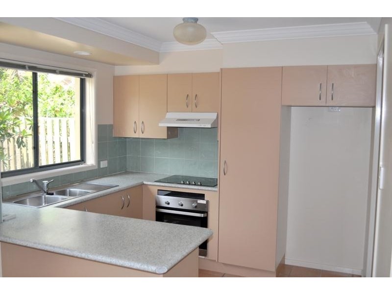 6/4-8  Beachside Way, Yamba NSW 2464