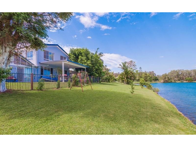13 Osprey Drive, Yamba NSW 2464