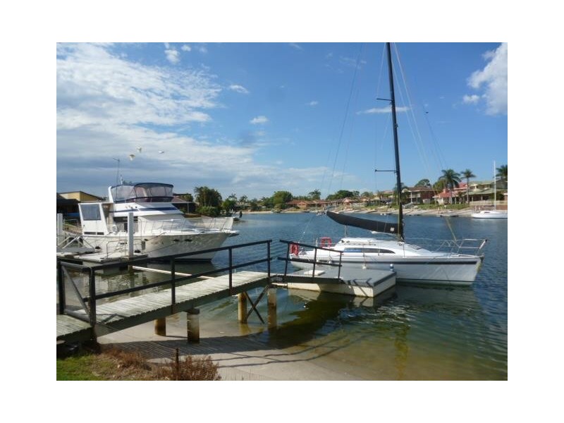 25 Mariners Way, Yamba NSW 2464