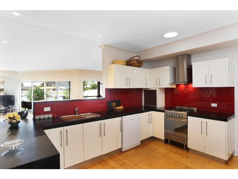 25 Mariners Way, Yamba NSW 2464