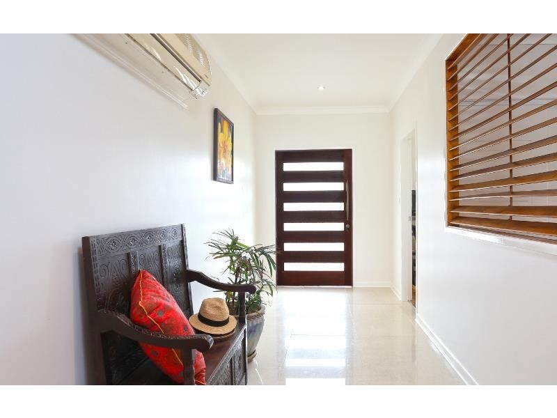 25 Mariners Way, Yamba NSW 2464