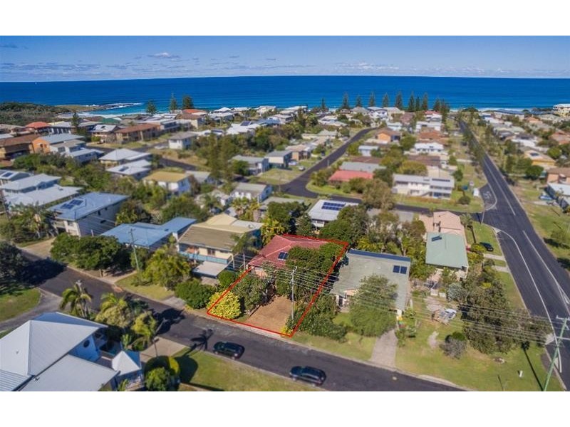 18 Church Street, Yamba NSW 2464