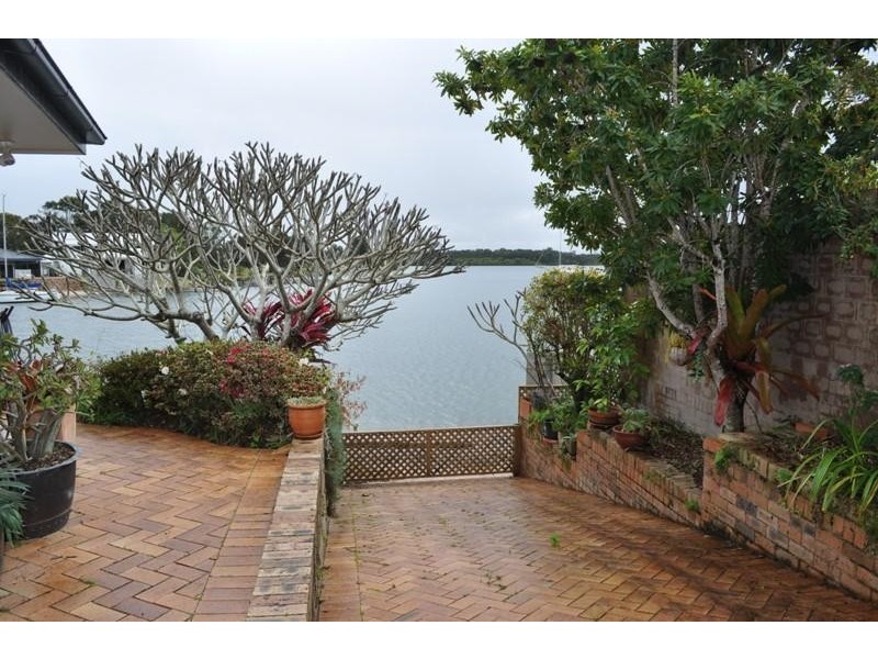 32 Westringia Place, Yamba NSW 2464