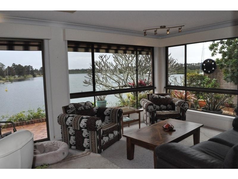 32 Westringia Place, Yamba NSW 2464