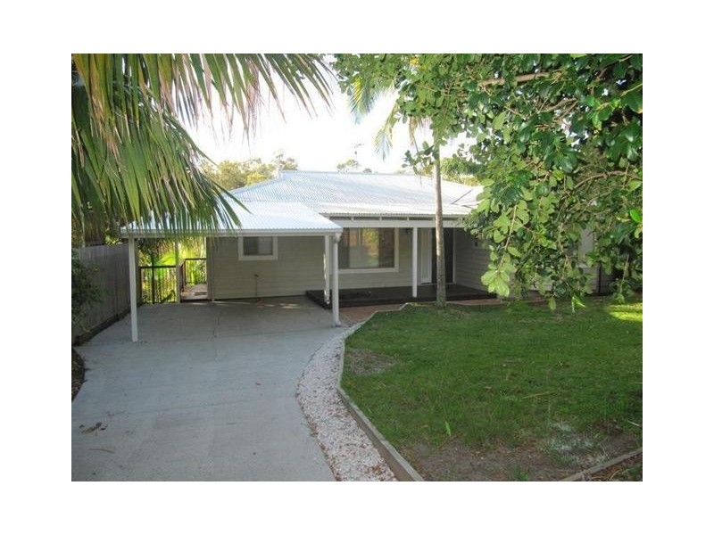 93 Lakes Boulevarde, Wooloweyah NSW 2464