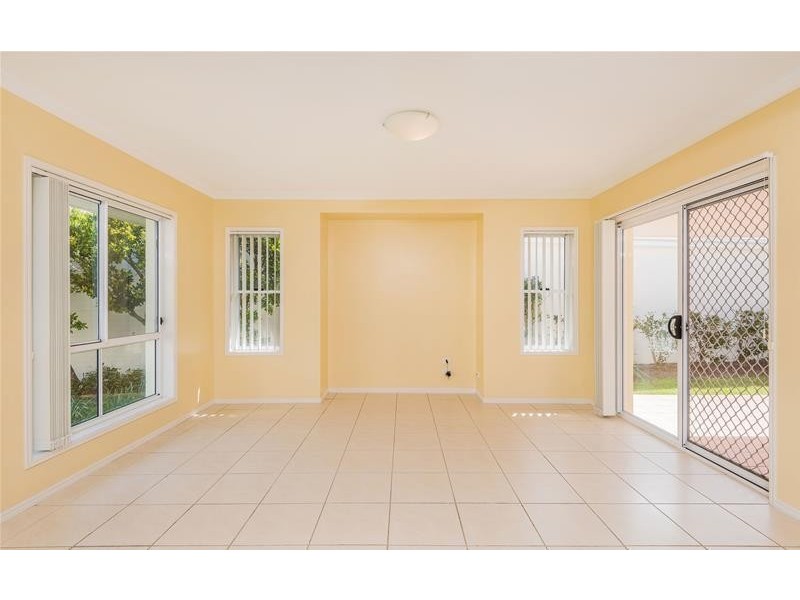 9 The Parkway, Yamba NSW 2464