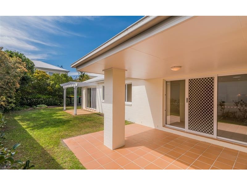 9 The Parkway, Yamba NSW 2464