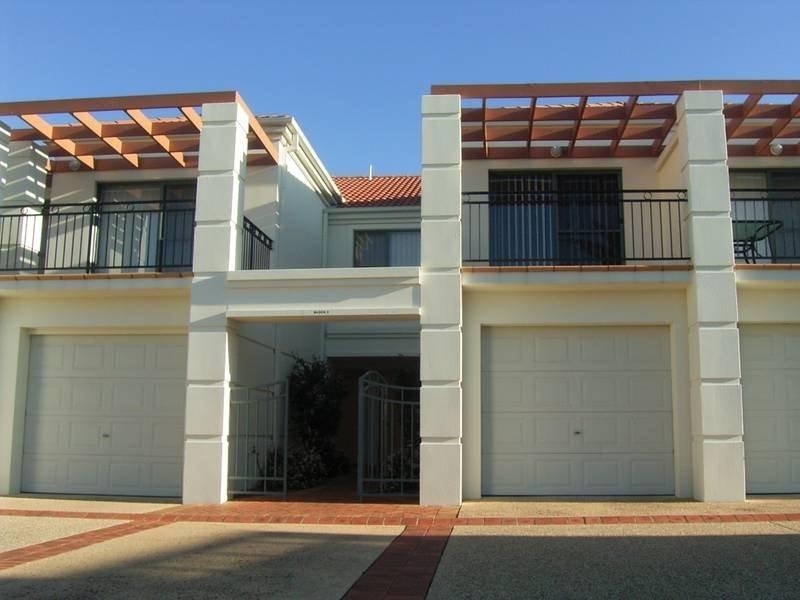 3/19 Pacific Parade, Yamba NSW 2464