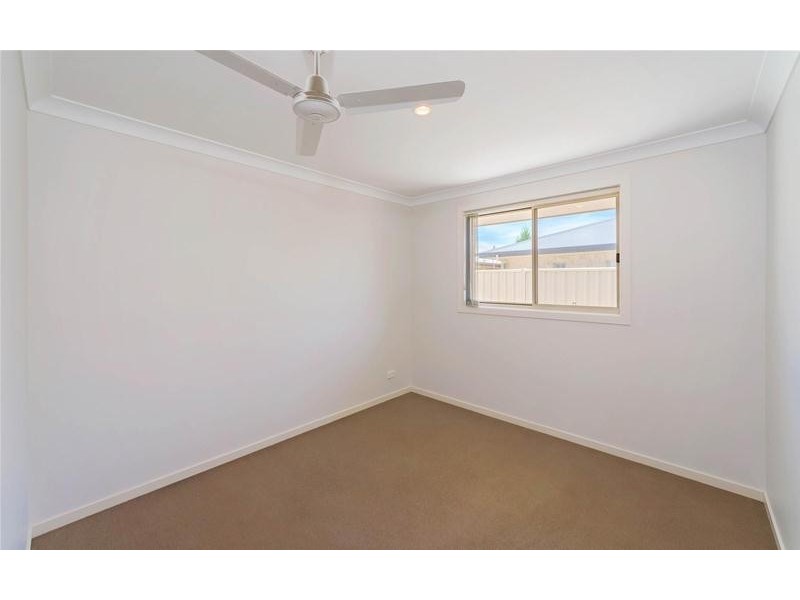 20 William Avenue, Yamba NSW 2464