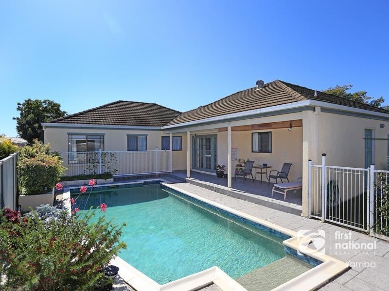 50 Admiralty Court, Yamba NSW 2464