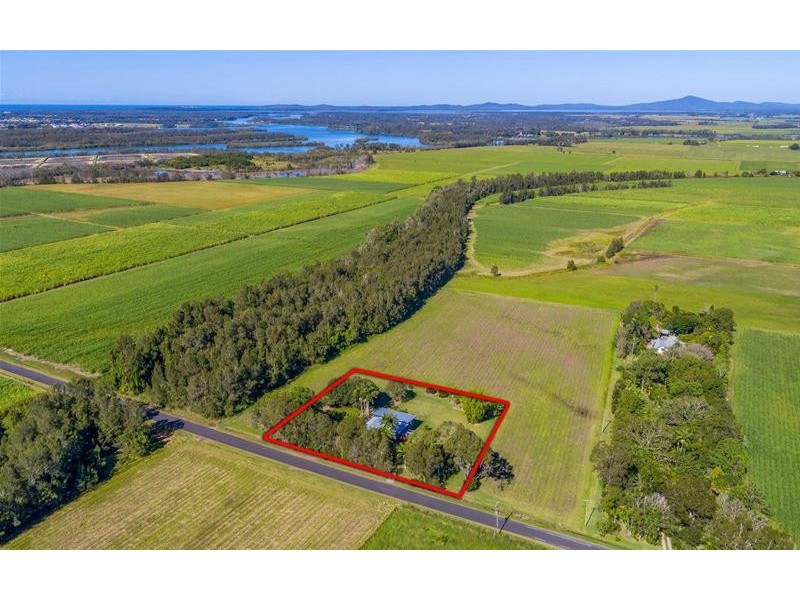 28 O’Keefes Lane, Palmers Island NSW 2463