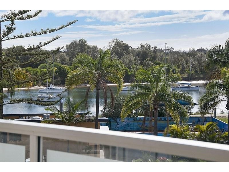 1 Yamba Street, Yamba NSW 2464