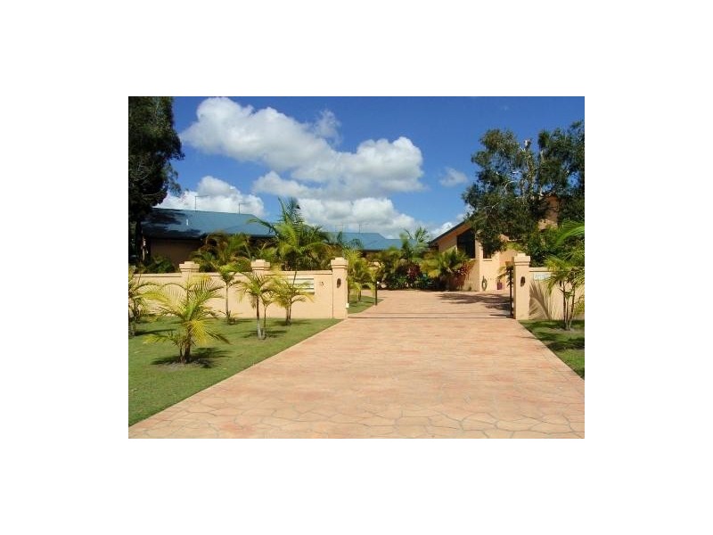 Yallambie 15/15 Shores Drive, Yamba NSW 2464