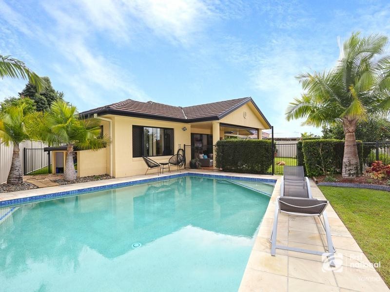 3 Lady Beatrice Court, Yamba NSW 2464