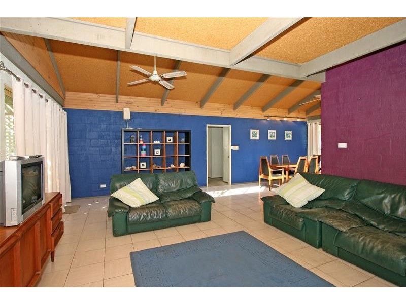 12a Harbour View, Yamba NSW 2464