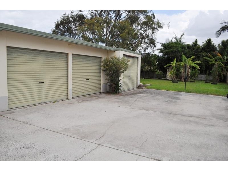 22 Yamba Road, Yamba NSW 2464