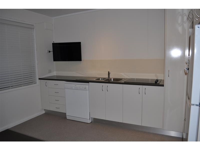 2/52  Yamba Street, Yamba NSW 2464