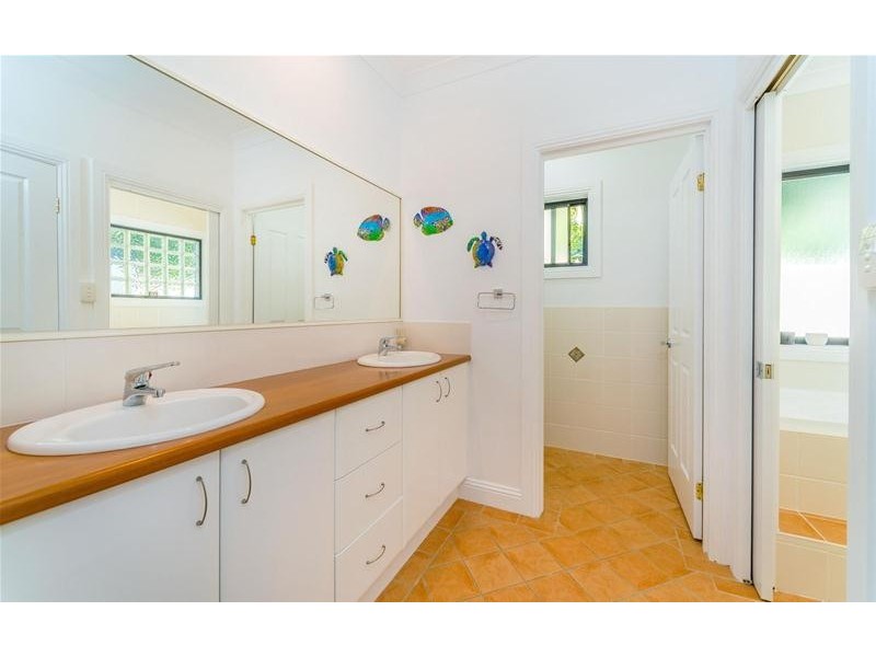 3 Lady Beatrice Court, Yamba NSW 2464