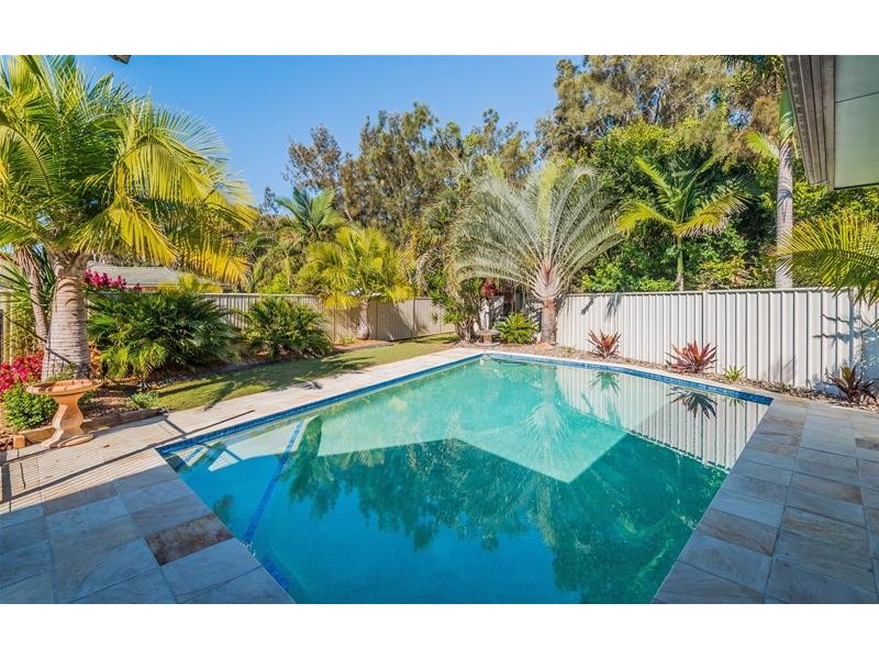 3 Lady Beatrice Court, Yamba NSW 2464