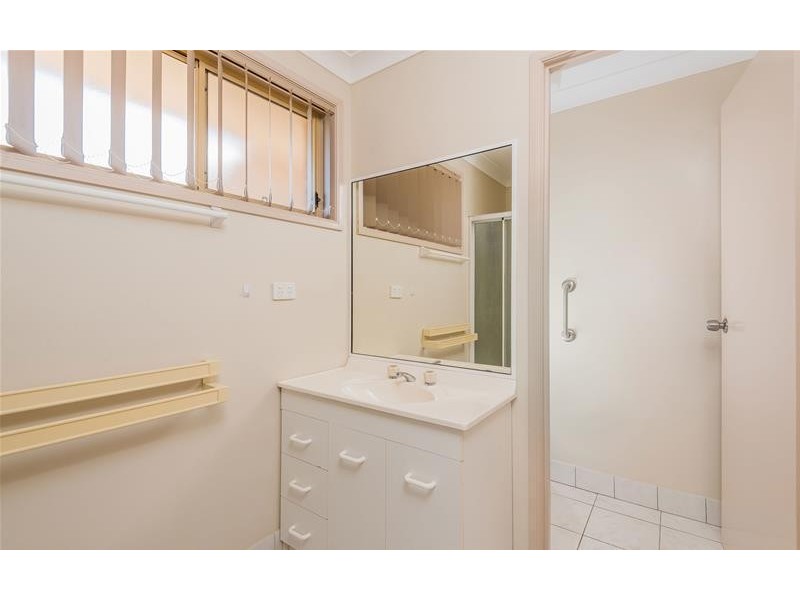 2/27 Heron Court, Yamba NSW 2464