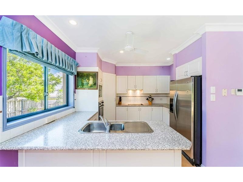 33 Beachside Way, Yamba NSW 2464