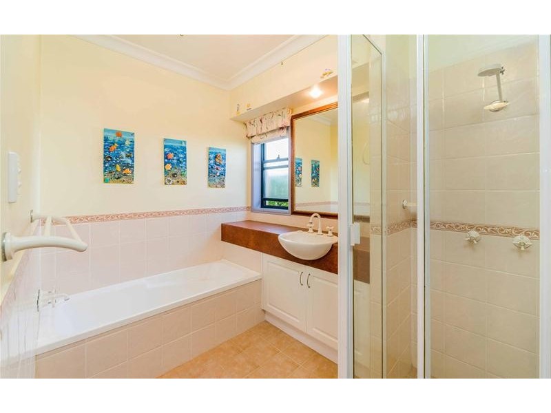 33 Beachside Way, Yamba NSW 2464