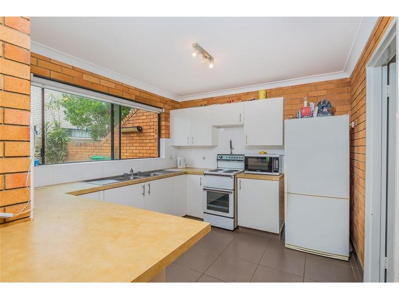 2/4 Mariners Way, Yamba NSW 2464