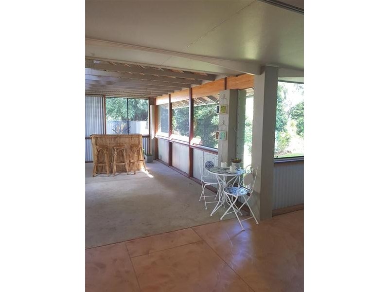 115 School Road, Palmers Island NSW 2463