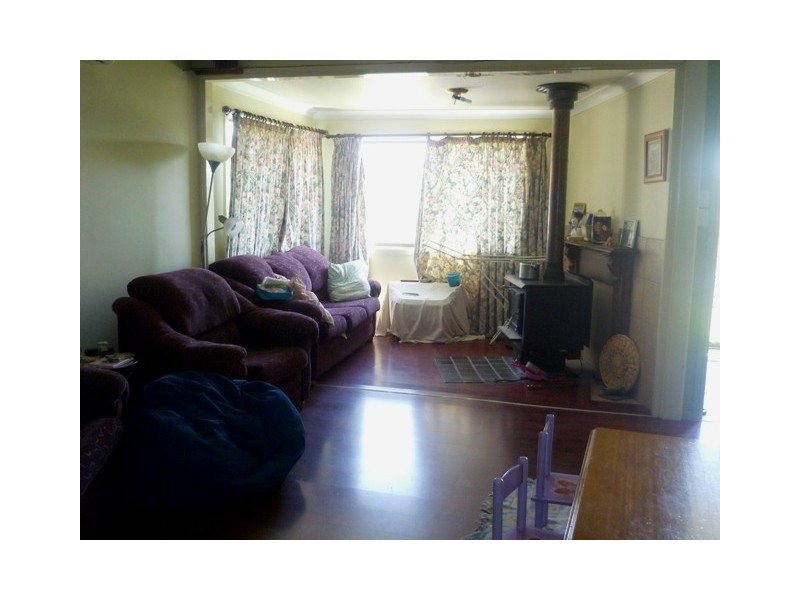 14 Molong Street, Molong NSW 2866