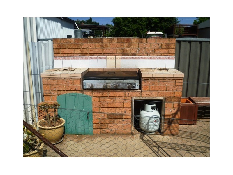 14 Molong Street, Molong NSW 2866