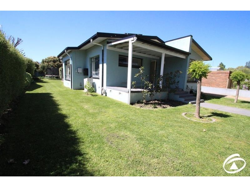 15 Lamrock Avenue, Orange NSW 2800