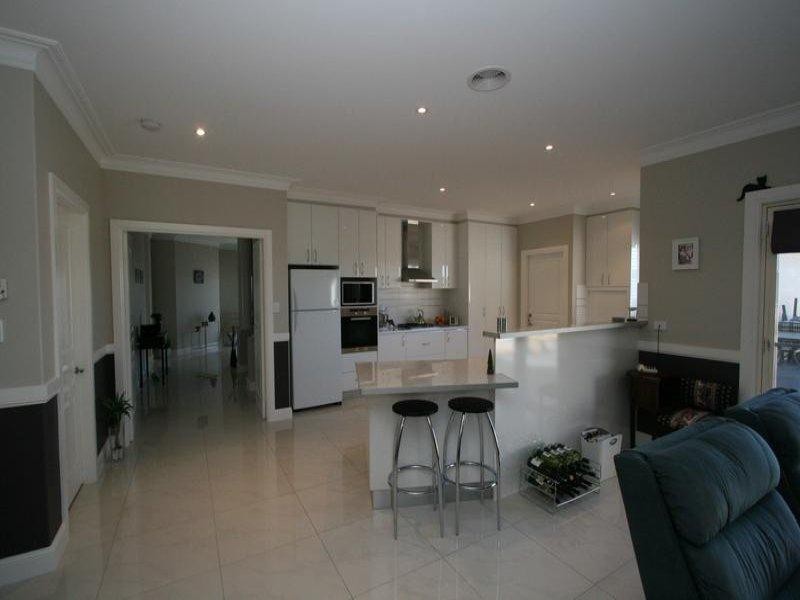 21 Stirling Avenue, Orange NSW 2800