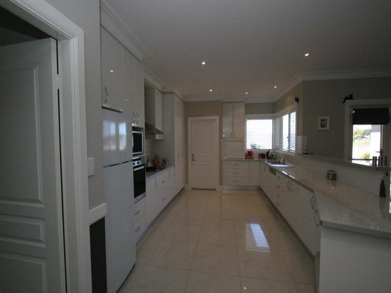 21 Stirling Avenue, Orange NSW 2800