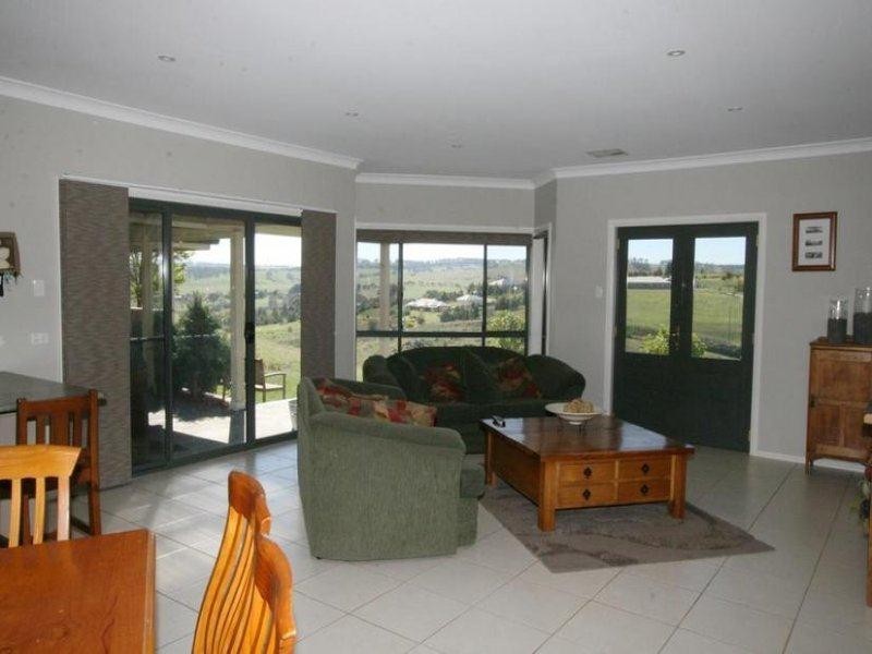 2 James Dalton Lane, Orange NSW 2800