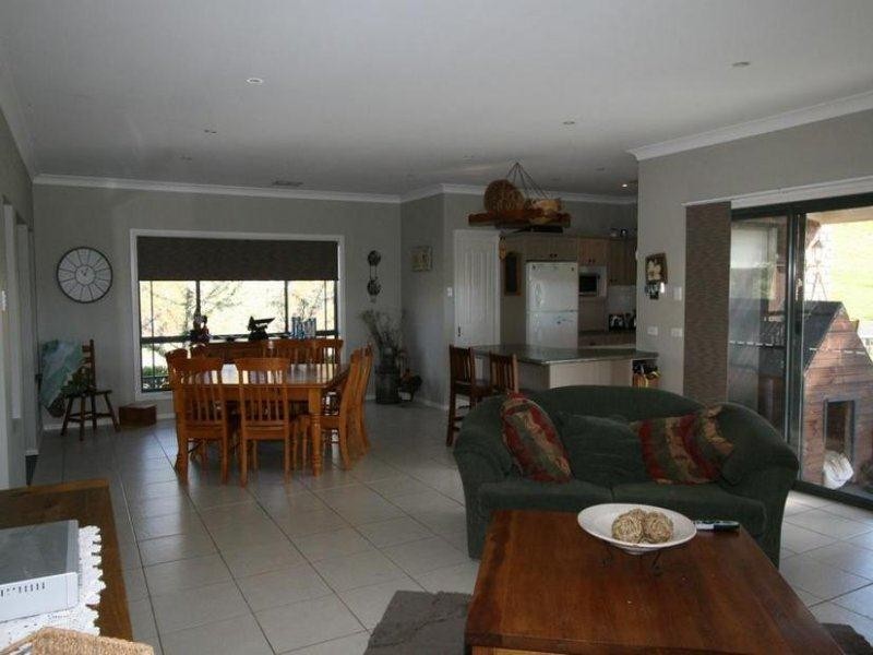 2 James Dalton Lane, Orange NSW 2800