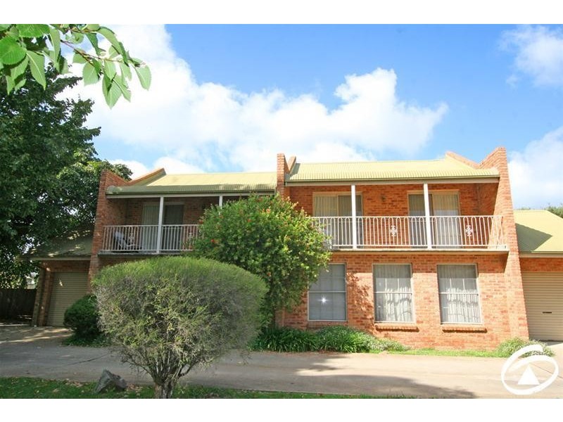 1  2/103 Edward Street, Orange NSW 2800