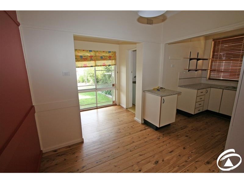 13 Spring Street, Orange NSW 2800