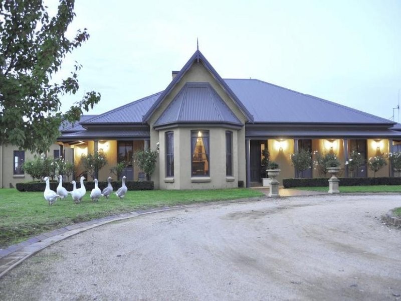 442 The Escort Way, Orange NSW 2800