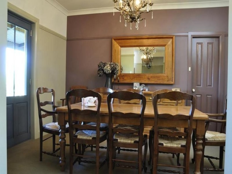 442 The Escort Way, Orange NSW 2800