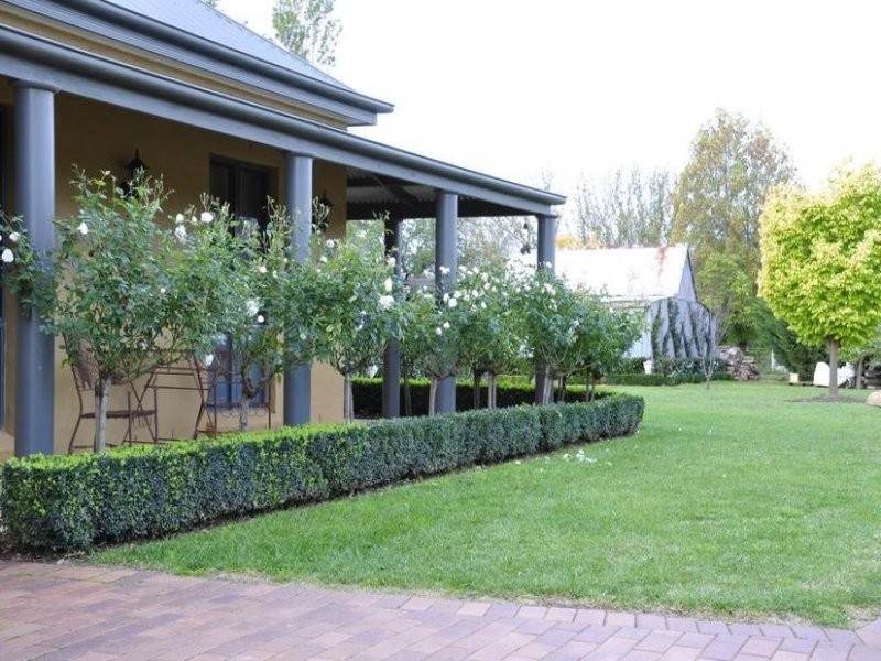 442 The Escort Way, Orange NSW 2800